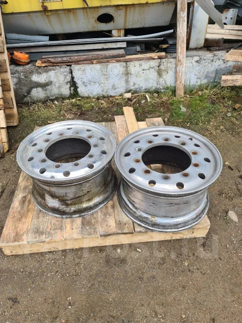 Alcoa. 11.75x22.5", ET120 ����