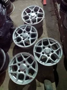 Bridgestone NR-979. 8.0x16", 5x150, ET45 ����