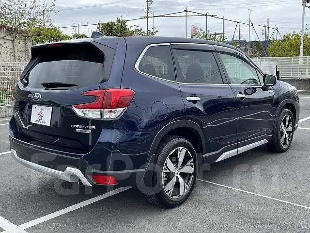 Subaru Forester. �������, 4wd, 2.0 (145��.�.), ������, 18����. ��, �/�, ��� ���. ��� ����� �� ������������ ����