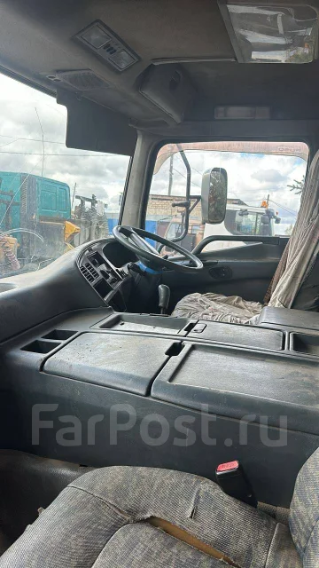 Mitsubishi Fuso Super Great ����