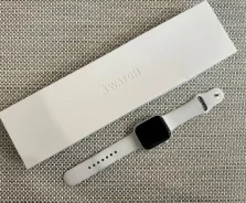 Apple Watch Series 8 ����