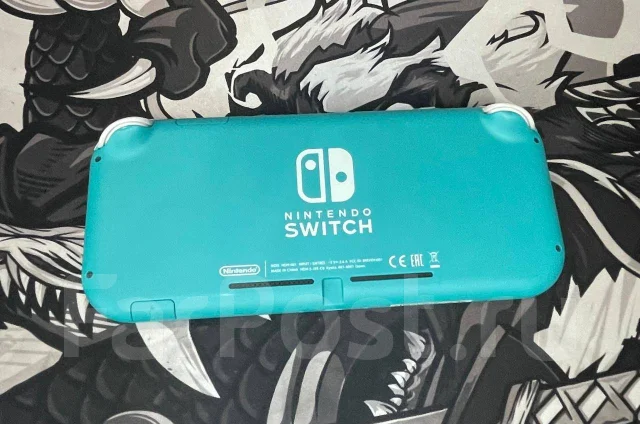 Nintendo Switch Lite ����