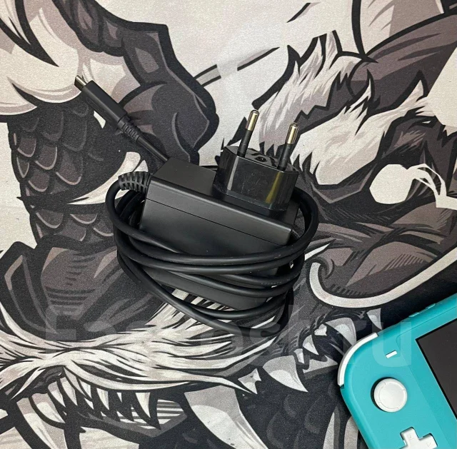 Nintendo Switch Lite ����