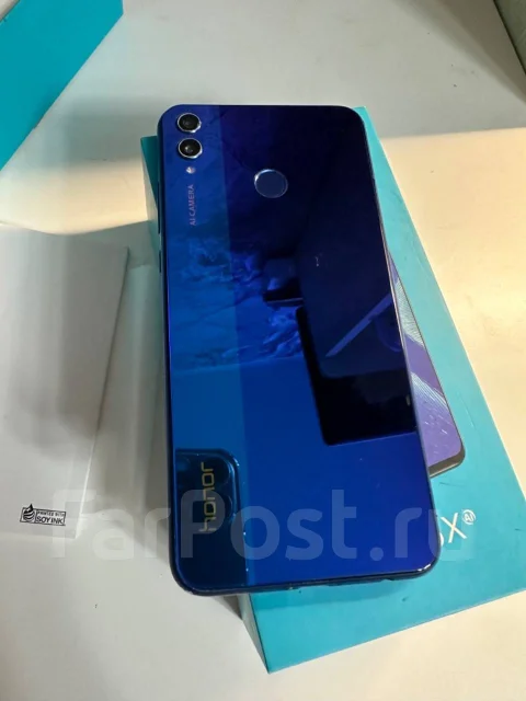 Honor 8X. �/�, 128 ��, �����, 3G, 4G LTE, 5G, Dual-SIM, ����������, NFC ����