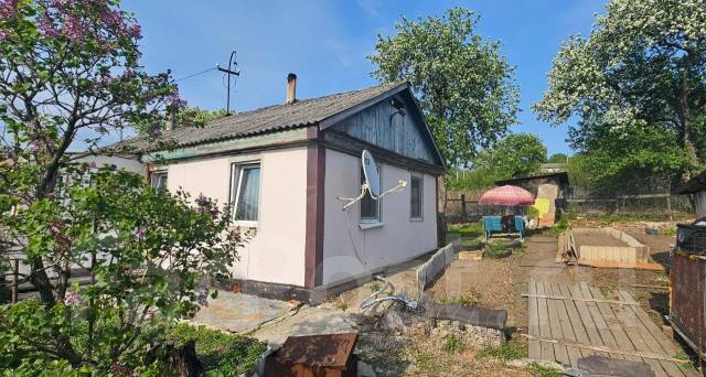 Продам дом с зем. уч.15 соток или Обмен на 1комн. квартиру пгт ...