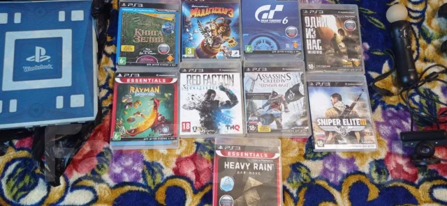 Sony PlayStation 3 Super Slim ����