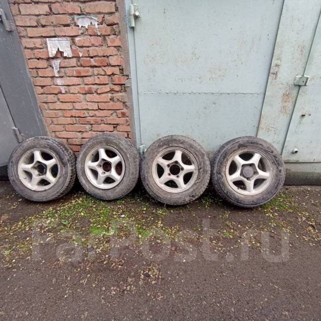 Литье на Escudo, jimny, нива, уаз, 16", 1 шт, 215 мм, 70 %, радиальный ...