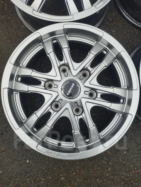 Lenso Vision-Bizon. 6.0x15", 6x139.7, ET33, �� 106,1���. ����