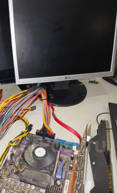 Socket AM2+ ����