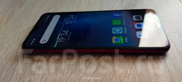 Xiaomi Redmi 8. �/�, 32 ��, �������, 4G LTE ����