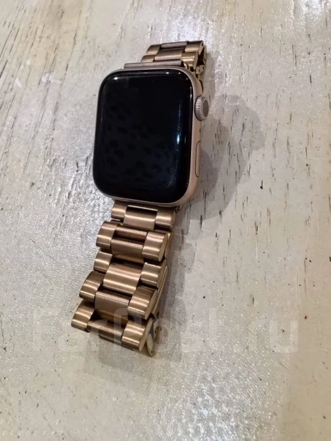 Apple Watch Series 5 ����