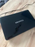 Toshiba Satellite C850D. 15.5", 1,7����, ��� 4 ��, ���� 500���, WiFi: 1, Bluetooth: 1 ����