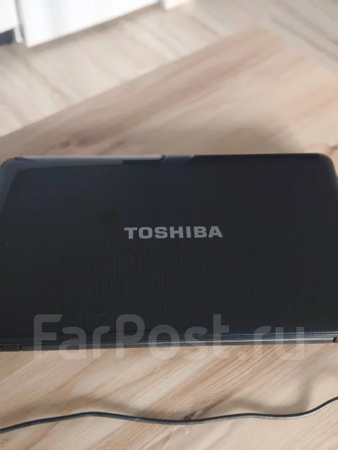 Toshiba Satellite C850. 15.5", 1,7����, ��� 4 ��, ���� 500���, WiFi: 1, Bluetooth: 1 ����