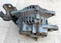 ��������� Mitsubishi Lancer, Galant 1991-2002 MD193323 ����