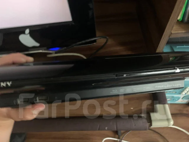 Sony PlayStation 3 Super Slim ����