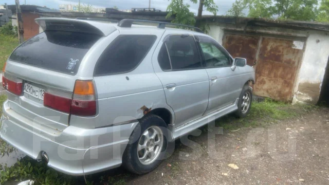 Nissan R'nessa. PNN30503801, KA24122501U ����