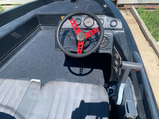 Skeeter. 1990 ���, ����� 5,3��., ��������� ���������, 115��.�., ������ ����