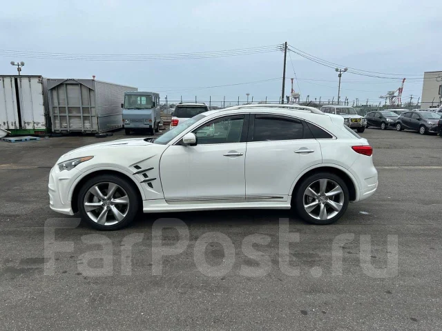 Infiniti FX50. JN8BS1MW2BM760194, VK50VE ����