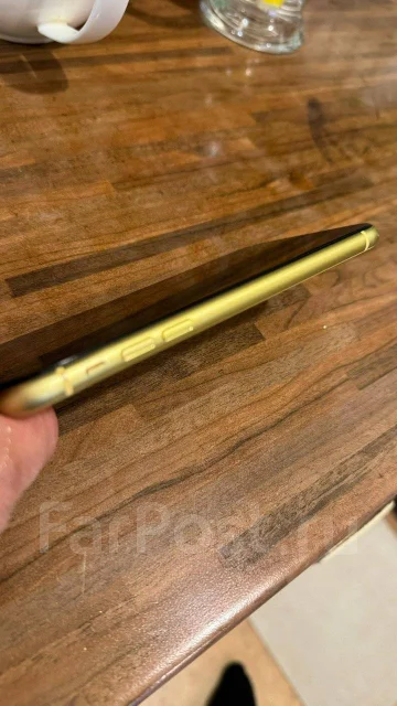 Apple iPhone 11. �/�, 64 ��, ������ ����