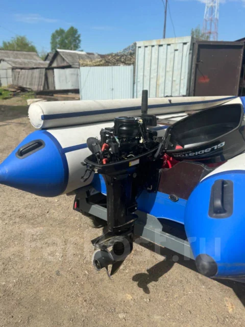 Orca. ����� 4,2��., ��������� ���������, 20��.�., ������. ��� ����� �� ���������� ����