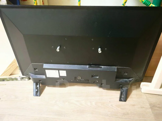 Sony KDL-32WD603. LED ����