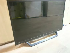 Sony KDL-32WD603. LED ����