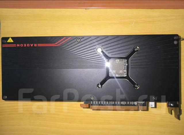 Radeon RX 5700 XT ����