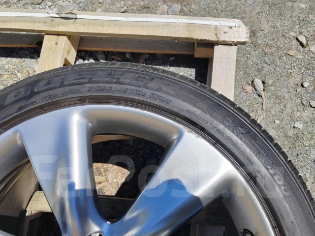 Bridgestone Dueler H/L 400. ������, 2011 ���, �/�, ����� 70 % ����