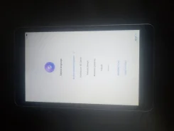 Huawei MediaPad T3. 8 ������, ������ 16 �� ����