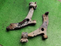 ����� �������� ����� �� Ford Kuga 2008-2012 1723324 1723324 ����