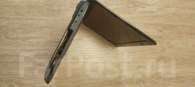 Toshiba. 12.1", 1,5����, ��� 2048 ��, WiFi: 1, ����������� �� 1��. ����