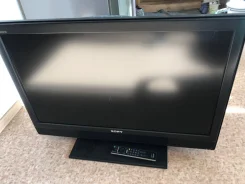 Sony KDL-37P3000. LCD (��) ����