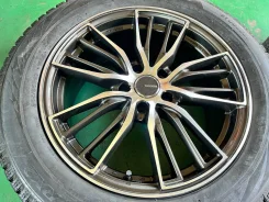 Bridgestone Reigner. 8.0x18", 5x114.3, ET45, �� 73,1���. ����