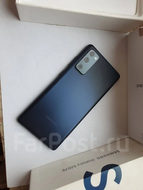 Samsung Galaxy S20 FE. �/�, 128 ��, �����, 3G, 4G LTE, Dual-SIM, NFC ����