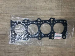 ��������� ������� ����� Suzuki J20A 11141-77E02 ����