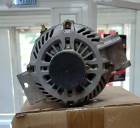 ��������� Mazda/Ford L81318300 L81318300 ����