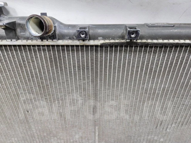 �������� ���������� ��������� ST200 16400-7A070 ����