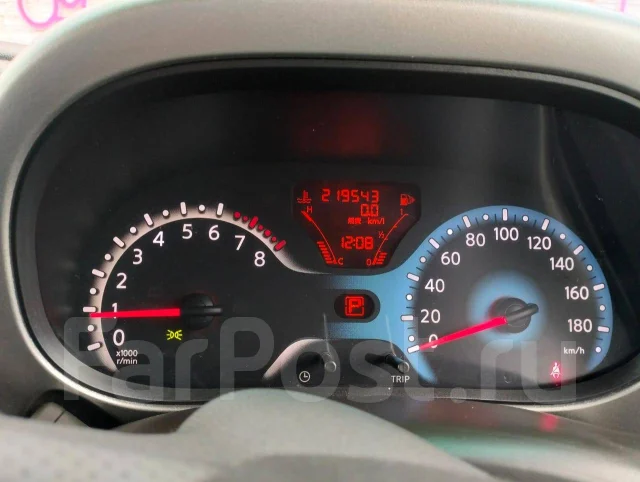 Nissan Cube. �������, ��������, ������ ����
