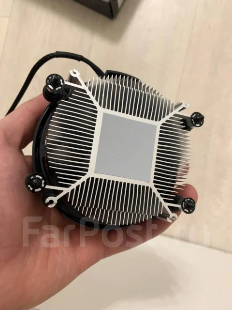 AMD Ryzen 3 1300X ����