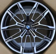 Replica. 8.5/9.5x19", 5x112, ET30/40, �� 66,6���. ����