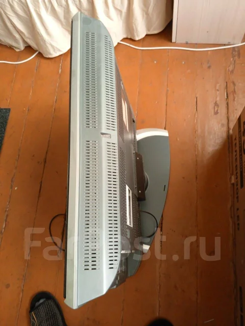 JVC. LCD (��) ����