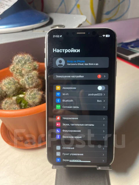 Apple iPhone Xr. �/�, 64 ��, �����, 4G LTE, NFC ����