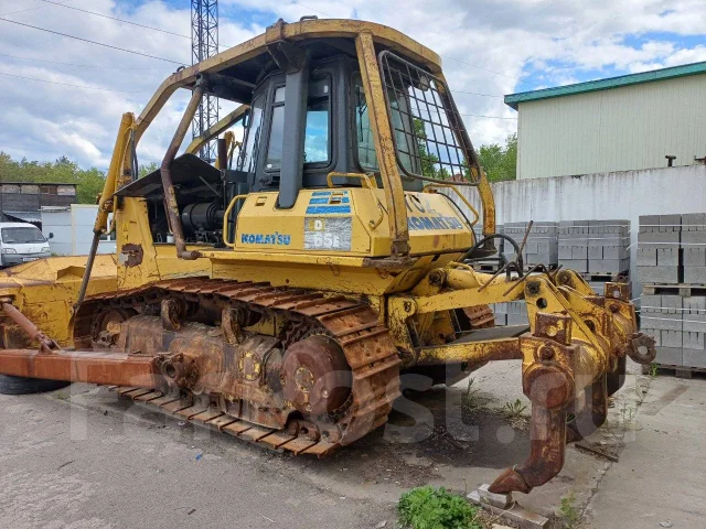 Komatsu D65E-12 ����