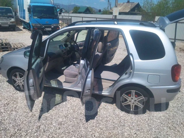 Toyota Corolla Spacio. �������, ��������, ������ ����