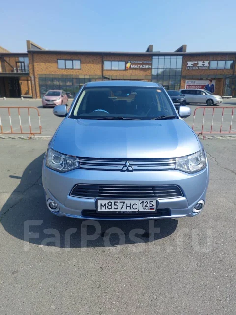 Mitsubishi Outlander. �������, 4wd, 2.0 (118��.�.), ������, 216 000����. �� ����