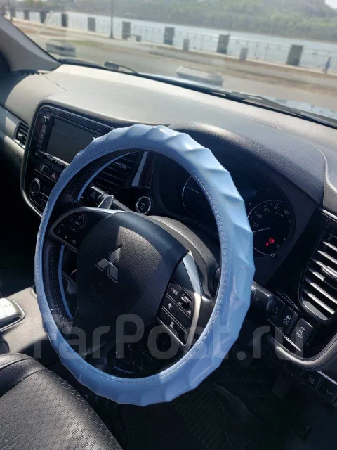 Mitsubishi Outlander. �������, 4wd, 2.0 (118��.�.), ������, 216 000����. �� ����