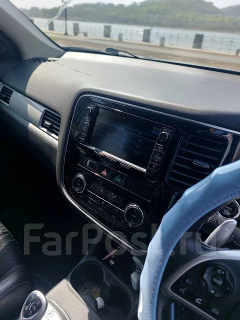 Mitsubishi Outlander. �������, 4wd, 2.0 (118��.�.), ������, 216 000����. �� ����