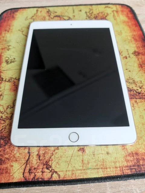 Apple iPad Mini 3. ������ 64 �� ����