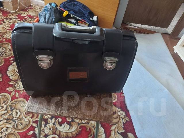 Портфель СССР во Владивостоке
