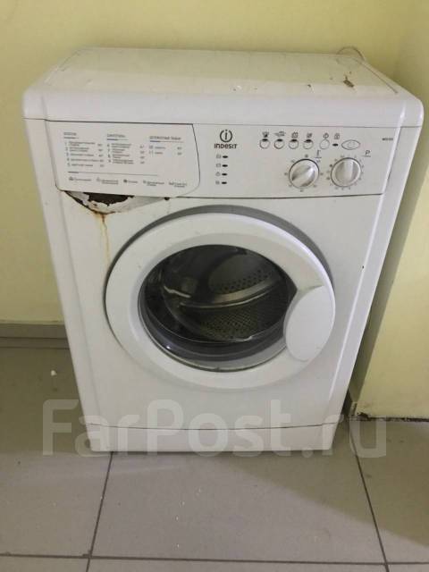 Стиральная машинка Indesit б/у, вертикальная загрузка, 5,0 кг, в ...